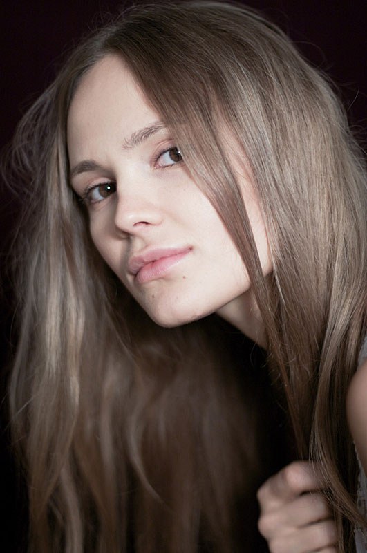 达雅·查库莎 Darya Charusha照片