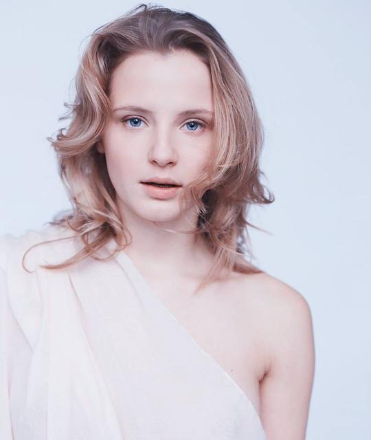 索菲娅·莱贝德娃 Sofya Lebedeva照片