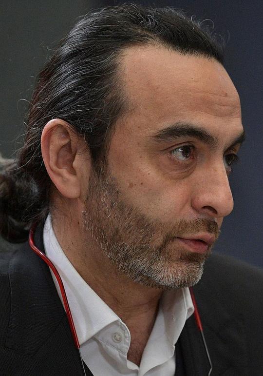 贾尼克·法伊济耶夫 Dzhanik Faiziyev照片