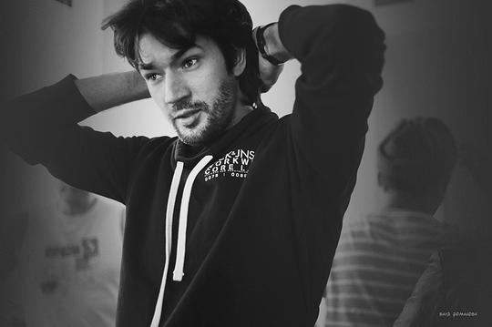 基姆·德鲁日宁 Kim Druzhinin照片