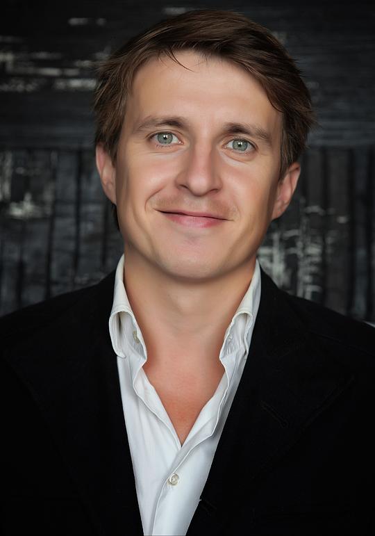 阿列克谢·努日尼 Alexey Nuzhny照片