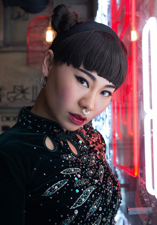 杨歌 Yang Ge照片