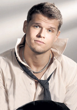 弗拉基米尔·伊戈里奇 Vladimir Yaglych照片