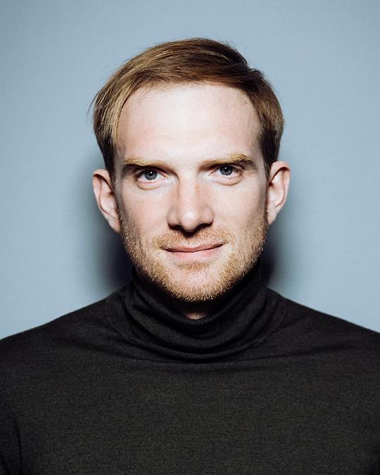 安德烈·伯科夫斯基 Andrey Burkovskiy照片