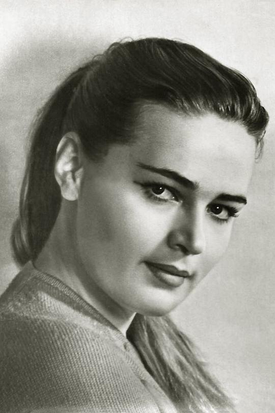 柳德米拉·丘尔辛娜 Lyudmila Chursina照片