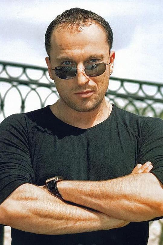 德米特里·纳吉耶夫 Dmitriy Nagiev照片