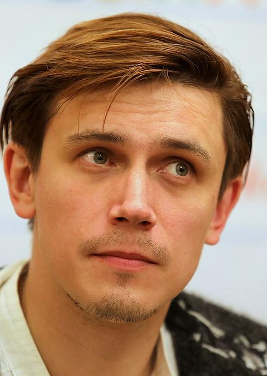 列昂尼德·比切文 Leonid Bichevin照片