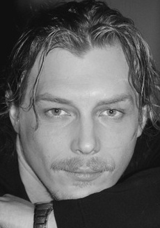 亚历山大·布哈罗夫 Aleksandr Bukharov照片