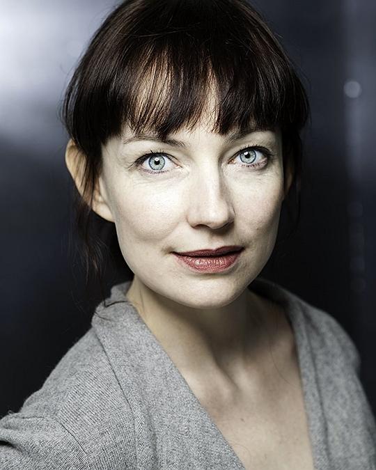 妮可拉·哈里森 Nicola Harrison照片