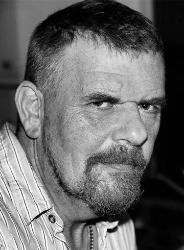 乔治·纽顿 George Newton照片