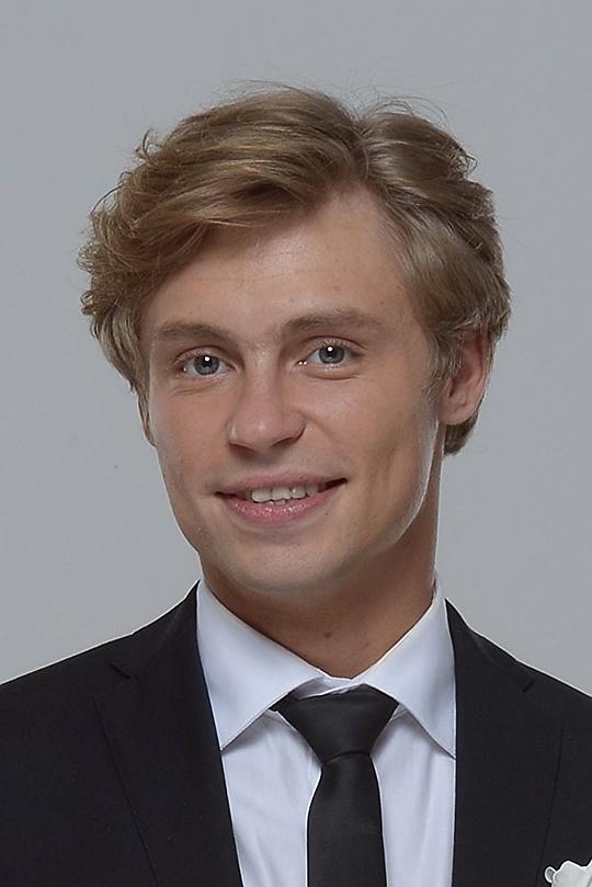 亚历山大·戈洛温 Aleksandr Golovin照片