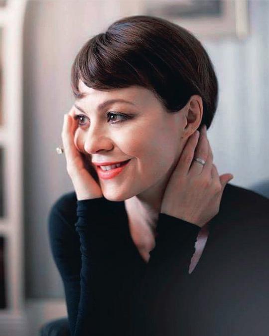 海伦·麦克洛瑞 Helen McCrory照片