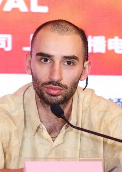 乔治·巴库拉德泽 Giorgi Bakuradze照片