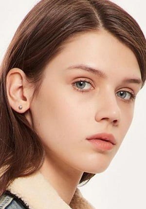 阿纳斯塔西娅·克拉索夫斯卡娅 Anastasiya Krasovskaya照片