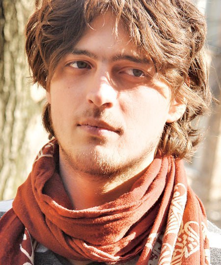 伊万·科列斯尼科夫 Ivan Kolesnikov照片