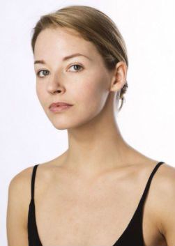 波利娜·托尔斯顿 Polina Tolstun照片