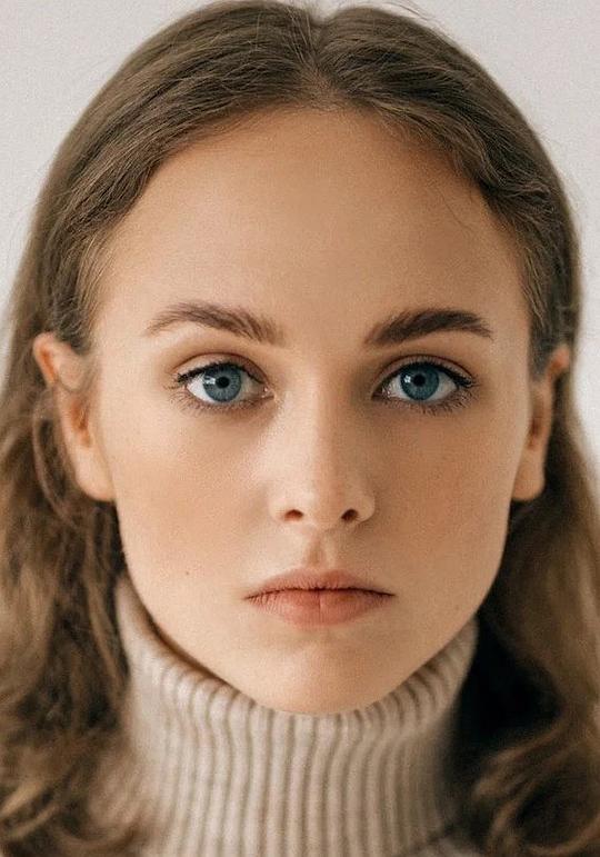 索尼娅·普里斯 Sonya Priss照片