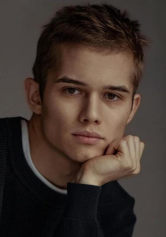 鲁齐尔·米涅卡耶夫 Ruzil Minekaev照片