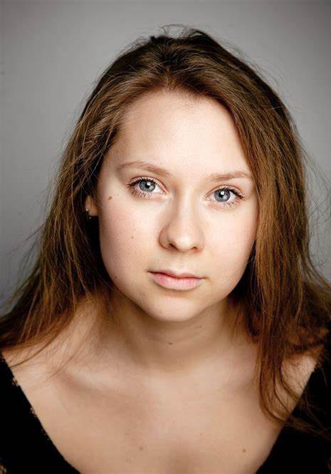 纳德兹达·伦波娃 Nadezhda Lumpova照片