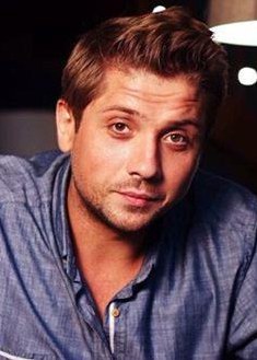 罗曼·马亚金 Roman Mayakin照片