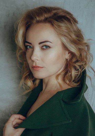 尤莉亚·贝达列娃 Yuliya Bedareva照片