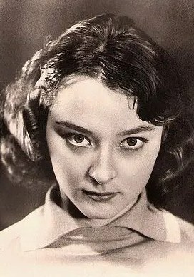 安娜斯塔西亚·维尔金斯卡娅 Anastasiya Vertinskaya照片