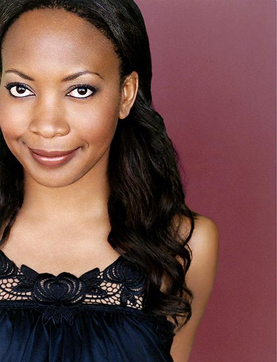 妮可·兰德尔·约翰逊 Nicole Randall Johnson照片