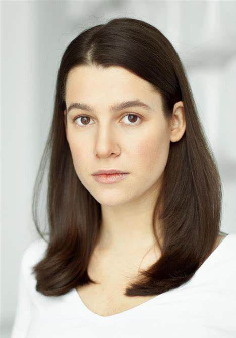 克塞尼娅·拉琴科 Kseniya Radchenko照片