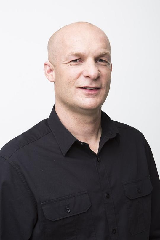 克里斯多夫·奈茨 Christopher Knights照片