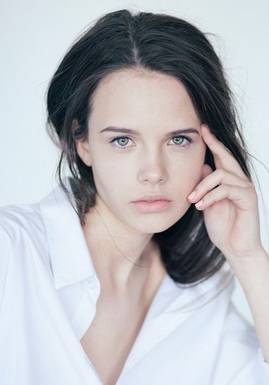 奥尔佳·彼得偌娃 Olga Petrova照片