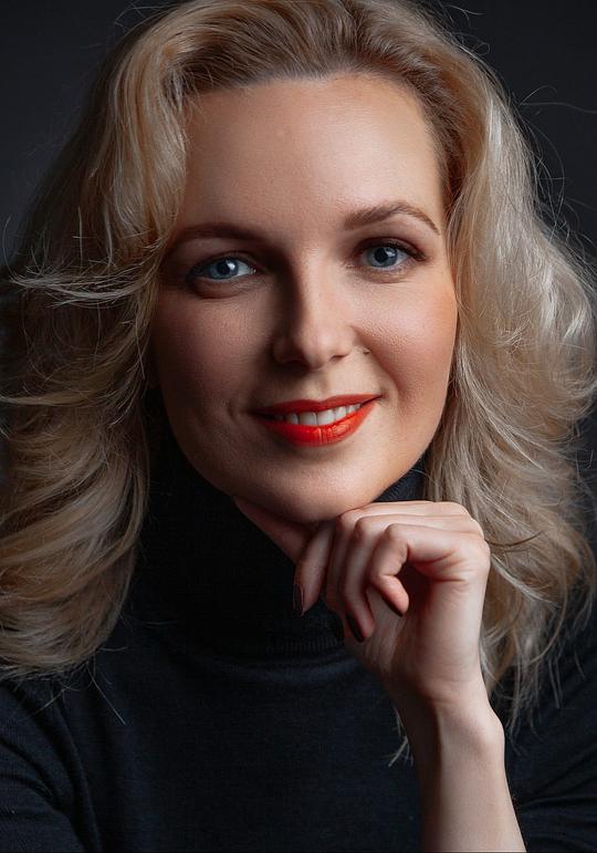 达里亚·卢津娜 Darya Luzina照片