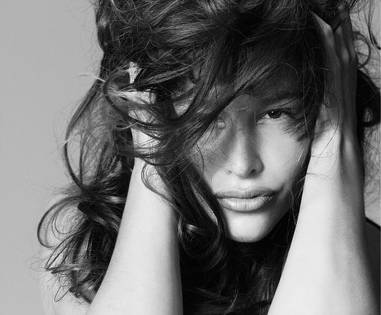 帕兹·德拉维尔塔 Paz de la Huerta照片