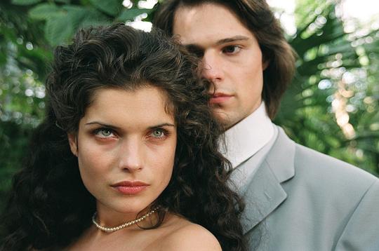 安娜•阿扎洛娃 Anna Azarova照片