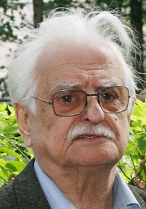 马林·胡茨耶夫 Marlen Khutsiyev照片