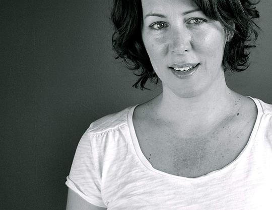 丹妮埃拉·伯尔冈 Danielle Bourgon照片