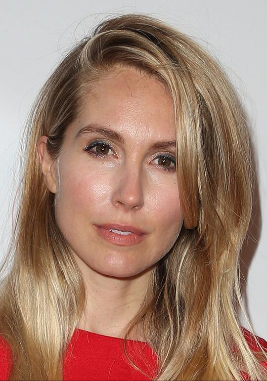 莎拉·卡特 Sarah Carter照片