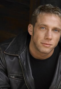 加万·福克斯 Gavin Fox照片