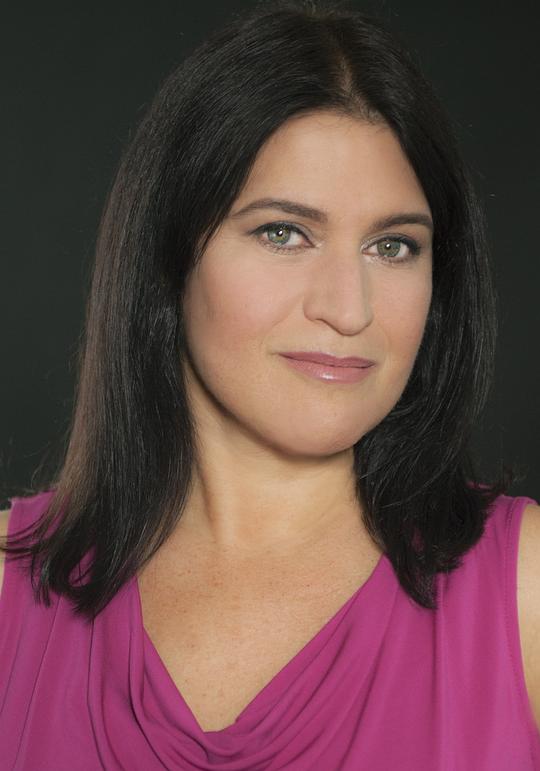 艾里斯·佩卢莉 Iris Paluly照片