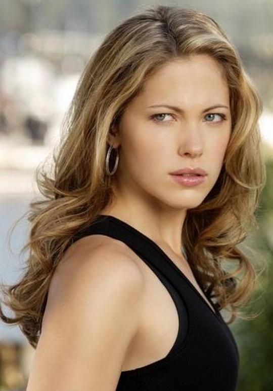 帕斯卡尔·休顿 Pascale Hutton照片