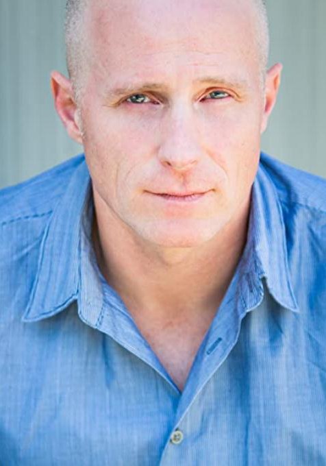 迈克尔·登杰菲尔德 Michael Daingerfield照片