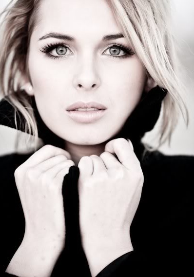 克丽斯滕·齐恩 Kirsten Zien照片