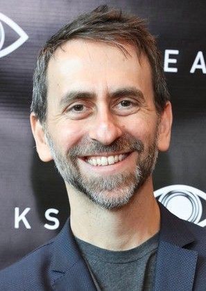 亚当·B·斯坦 Adam B. Stein照片