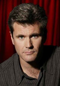 亚历克·吉利斯 Alec Gillis照片