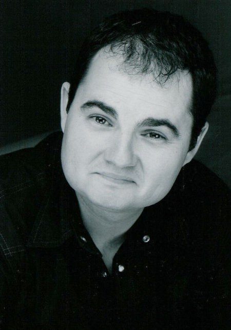 迪伦·罗伯茨 Dylan Roberts照片