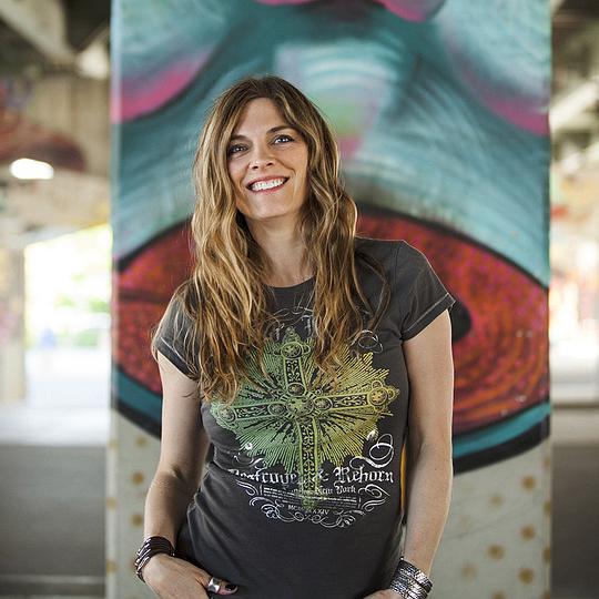 奥黛丽·坎明斯 Audrey Cummings照片