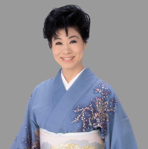 水谷八重子 Yaeko Mizutani照片