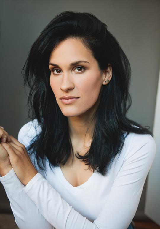 米里亚姆·蔻特 Myriam Côté照片