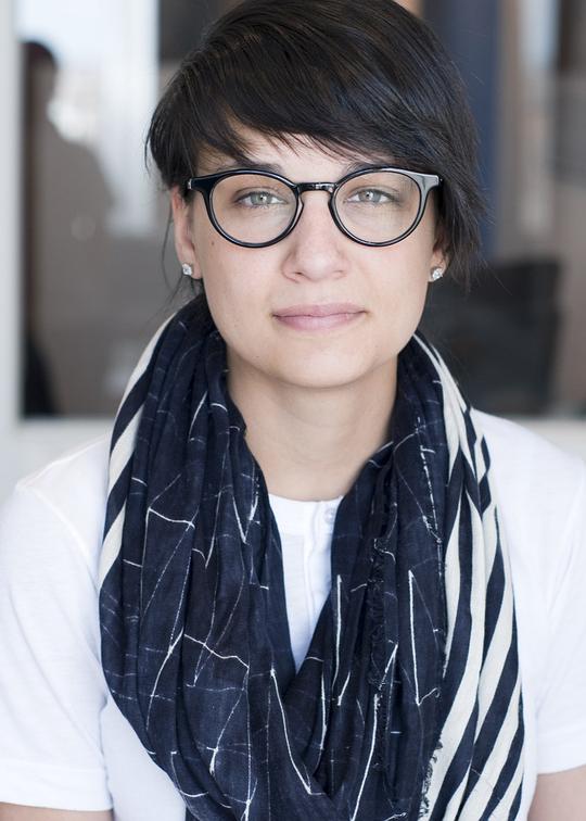 克洛伊·罗比肖 Chloé Robichaud照片