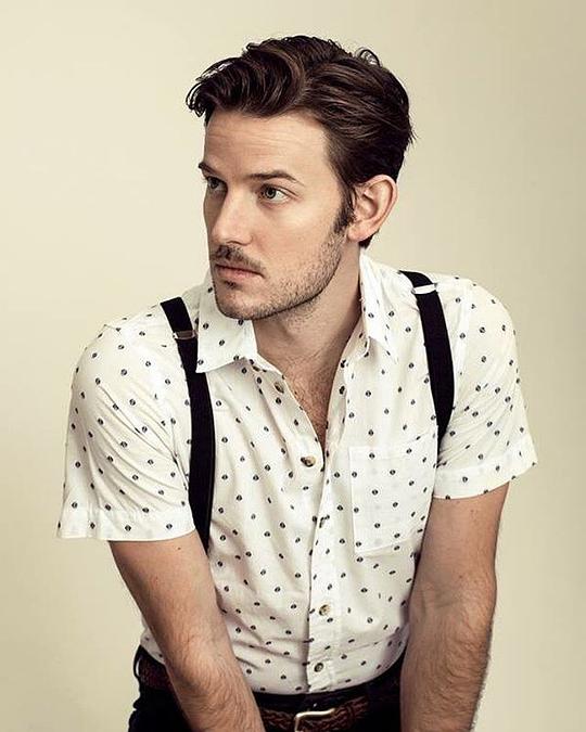 埃文·威廉斯 Evan Williams照片