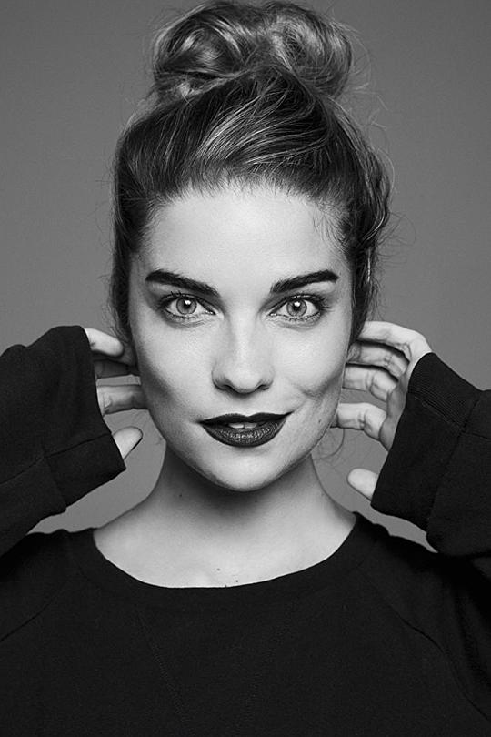 安妮·墨菲 Annie Murphy照片